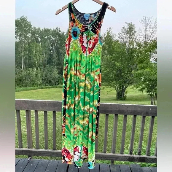 FREE💕PERIWINKLE maxi dress  Hawaiian  beach free with purchase - Picture 1 of 8